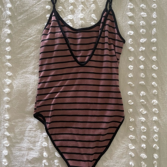 Forever 21 and Free press bundle 2-body suits small cotton thong stripes floral - Picture 3 of 6